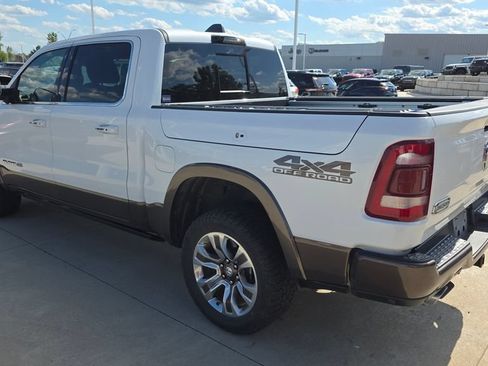 Used 2022 RAM 1500 Limited AWD/4WD image 3