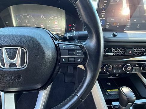 Used 2024 Honda Accord Touring image 28