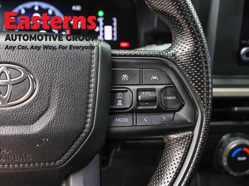 Used 2024 Toyota Tacoma SR RWD image 15