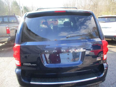 Used 2014 Dodge Grand Caravan SXT w/ Rear Park Assist Package image 6