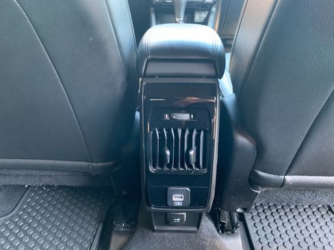 Used 2025 Jeep Compass Trailhawk AWD/4WD image 16