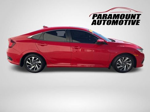 Used 2018 Honda Civic EX image 8