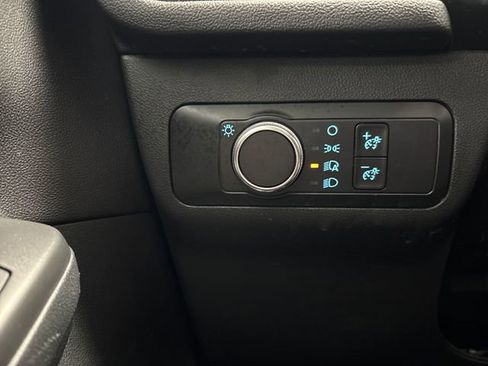 Used 2020 Ford Escape SE image 48