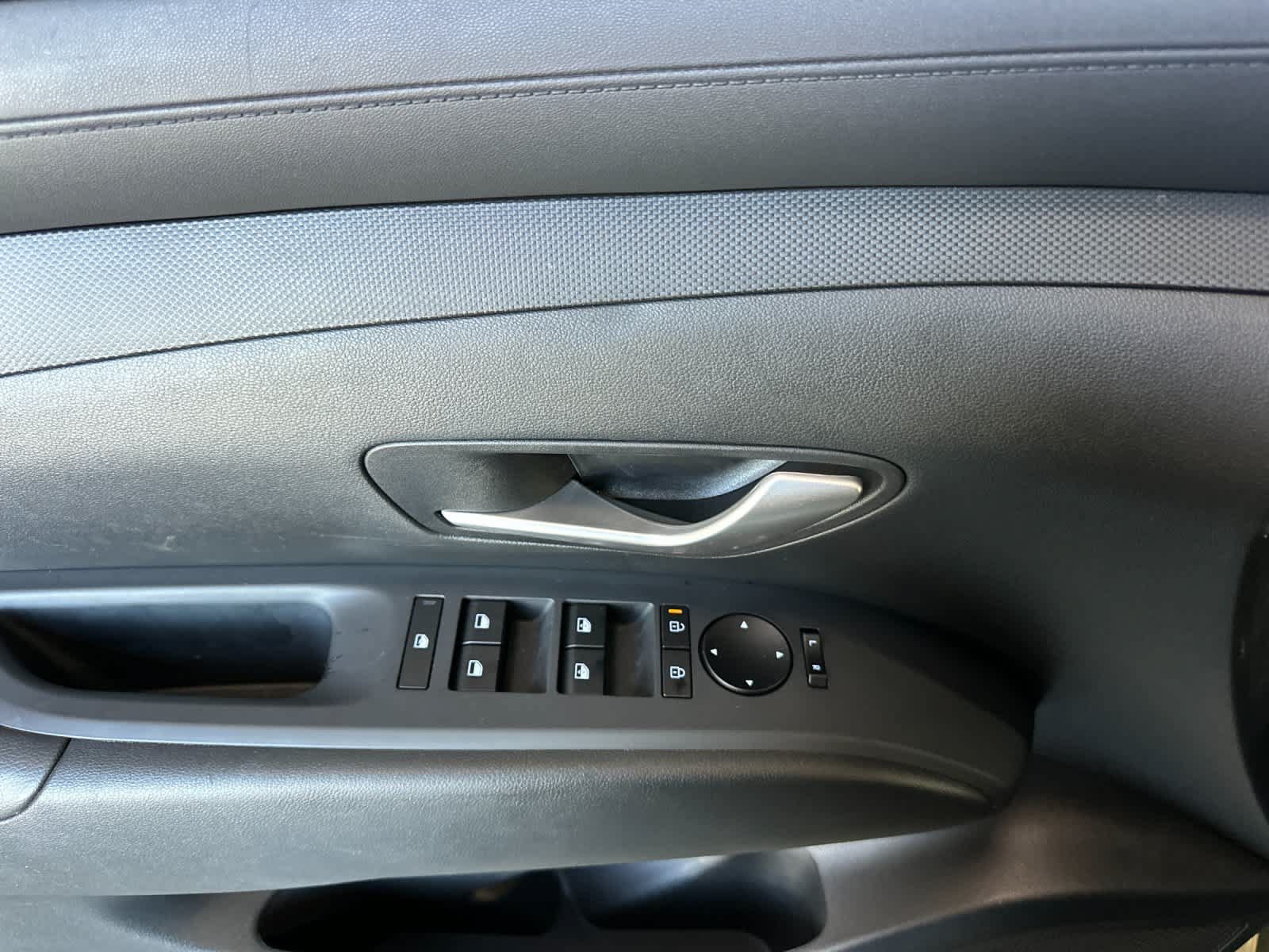Certified 2026 Hyundai Santa Cruz SEL FWD image 13