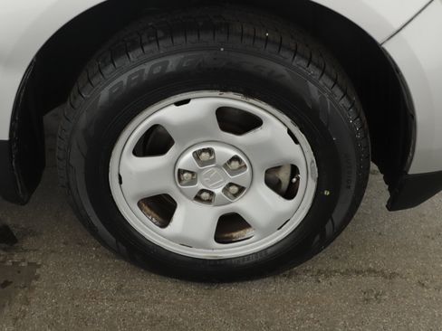 Used 2015 Honda Pilot LX image 6