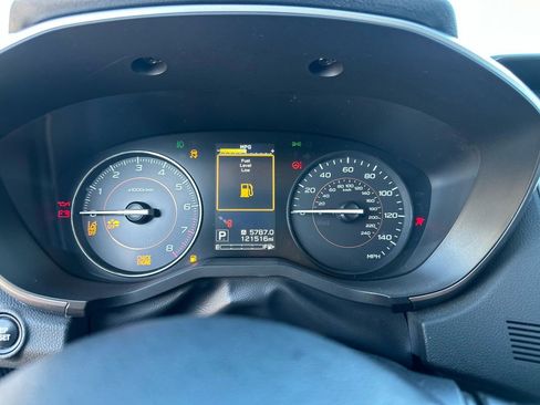 Used 2019 Subaru Crosstrek 2.0i Premium image 37