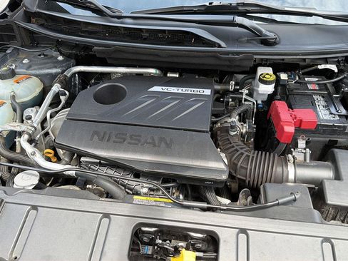 Used 2024 Nissan Rogue SV AWD/4WD image 34