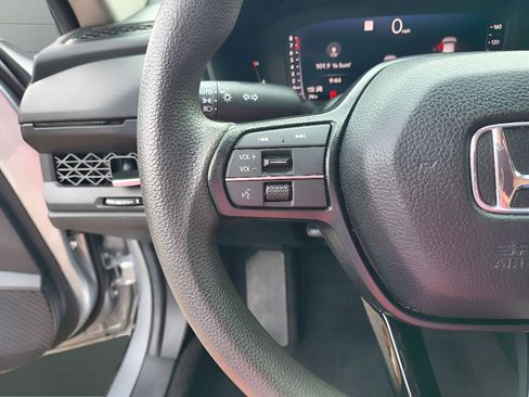 Used 2024 Honda Accord EX image 18