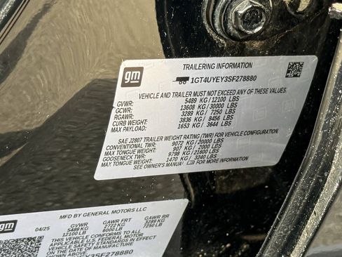 Used 2025 GMC Sierra 3500 Denali Ultimate AWD/4WD image 35