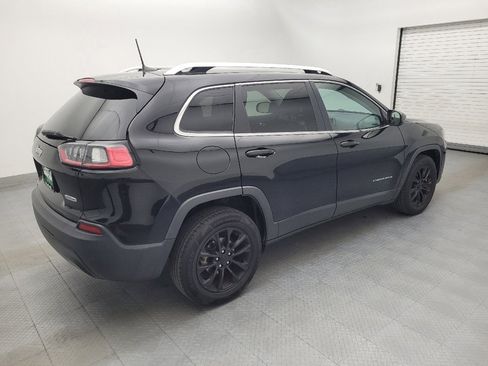 Used 2019 Jeep Cherokee Latitude w/ Popular Appearance Group FWD image 10