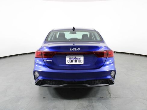 Used 2023 Kia Forte LXS w/ LXS Technology Package image 8
