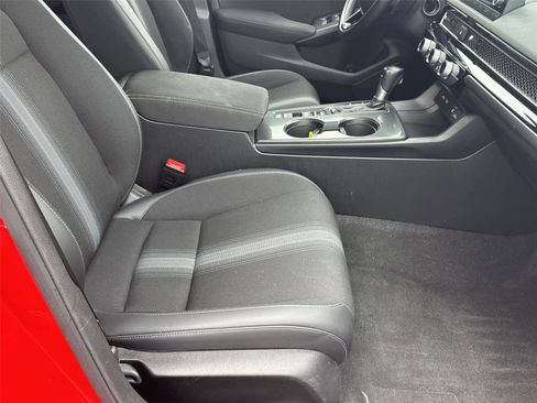 Used 2023 Honda Civic Sport image 16