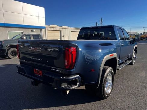 Used 2023 GMC Sierra 3500 Denali w/ Denali Ultimate Package image 6