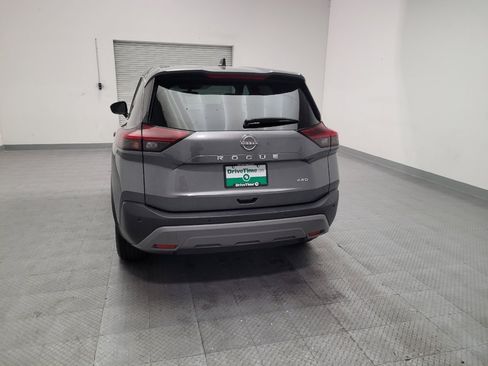 Used 2023 Nissan Rogue S AWD/4WD image 6