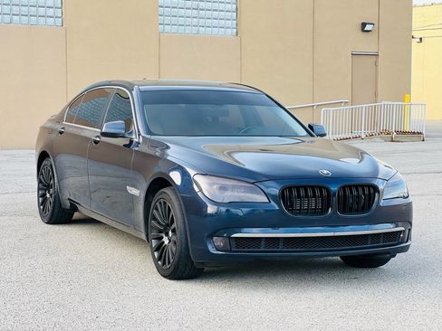 Used 2011 BMW ALPINA B7 xDrive image 1