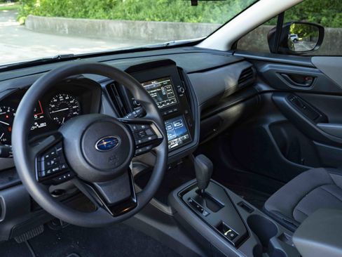 Used 2024 Subaru Crosstrek 2.0i AWD/4WD image 16