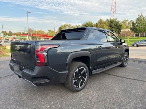 New 2026 Chevrolet Silverado EV LT w/ Premium Package image 7