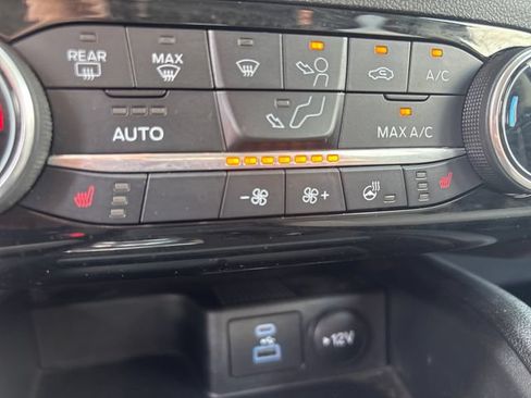 Used 2022 Ford Escape SE w/ Convenience Package AWD/4WD image 29