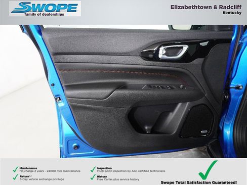 New 2026 Jeep Compass Trailhawk w/ Sun, Sound & Navigation Group image 13