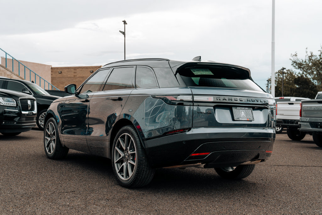 Used 2025 Land Rover Range Rover Velar Dynamic SE AWD/4WD image 5