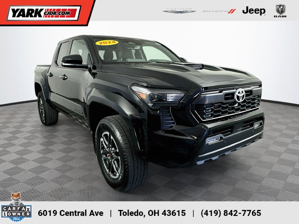 Used 2024 Toyota Tacoma TRD Sport w/ TRD Sport Upgrade Package AWD/4WD 360° Tour