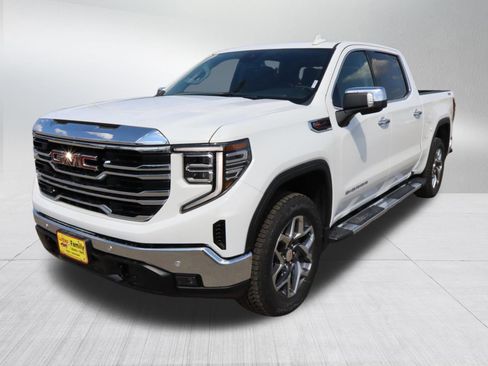 New 2026 GMC Sierra 1500 SLT w/ SLT Premium Plus Package AWD/4WD image 3
