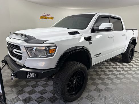 Used 2022 RAM 1500 Big Horn AWD/4WD image 1