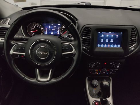 Used 2019 Jeep Compass Latitude w/ Popular Equipment Group AWD/4WD image 22