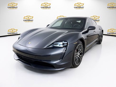 Used 2020 Porsche Taycan 4S w/ Premium Package image 3
