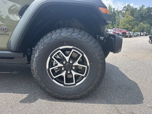 New 2026 Jeep Wrangler Unlimited Rubicon AWD/4WD image 12