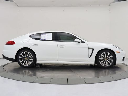 Used 2016 Porsche Panamera Edition w/ Premium Package Plus RWD image 6
