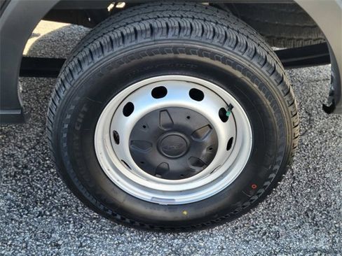 Certified 2019 Ford Transit 250 148 Medium Roof image 14