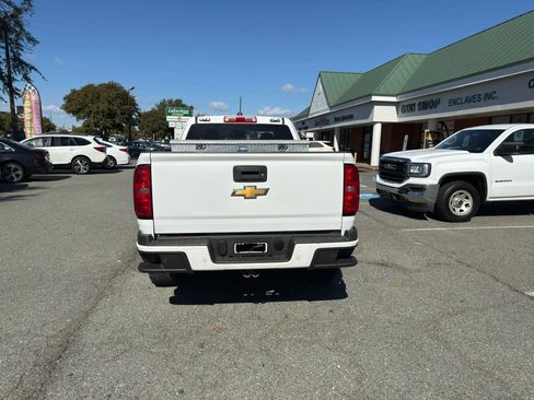 Used 2020 Chevrolet Colorado LT w/ Safety Package image 4