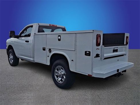 New 2024 RAM 3500 Tradesman w/ Chrome Appearance Group image 4