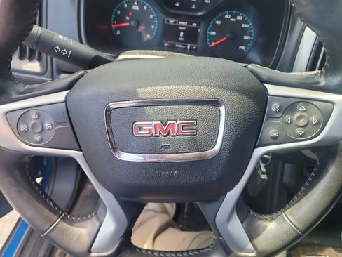 Used 2022 GMC Canyon Elevation w/ Trailering Package AWD/4WD image 10