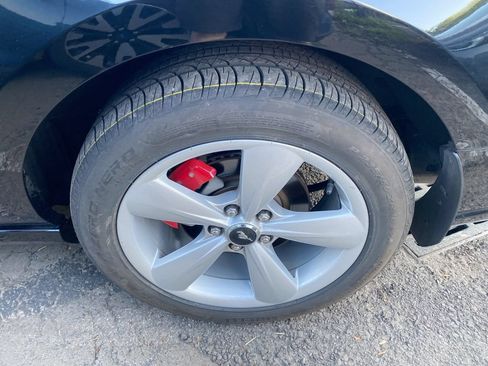 Used 2014 Ford Mustang GT RWD image 2