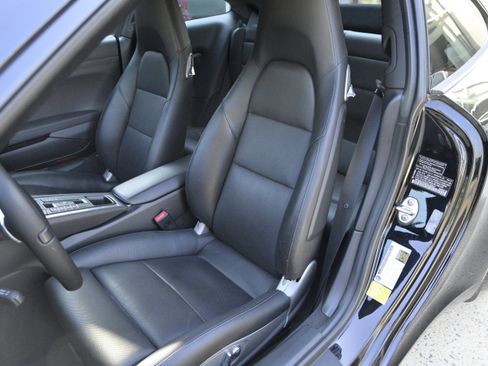 Used 2013 Porsche 911 Carrera S image 21