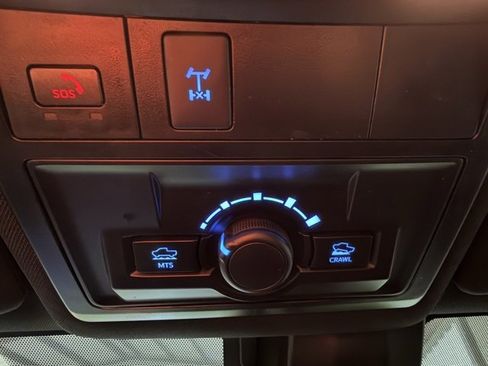 Used 2023 Toyota Tacoma TRD Sport image 25