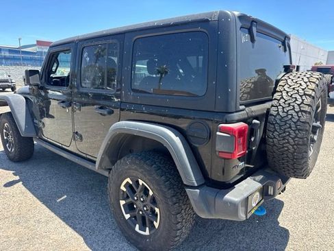 Used 2024 Jeep Wrangler Unlimited Rubicon 4xe AWD/4WD image 7