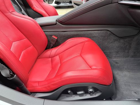 Used 2023 Chevrolet Corvette Stingray Preferred Conv w/ Battery Protection Package RWD image 34