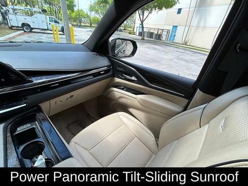 Used 2023 Cadillac Escalade Premium Luxury w/ Performance Package AWD/4WD image 11