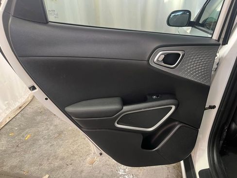 Used 2020 Kia Soul X-Line image 23