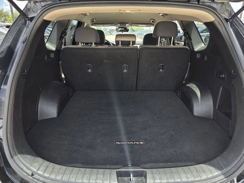 Used 2021 Hyundai Santa Fe SE FWD image 19
