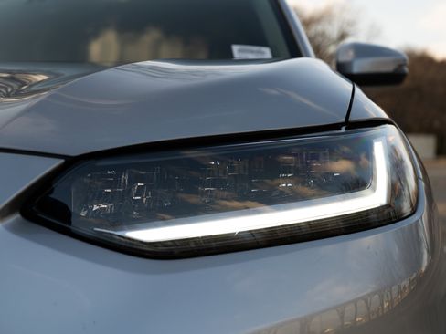 Used 2026 Honda HR-V EX-L image 11