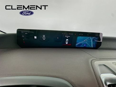 New 2026 Ford Expedition Max Platinum w/ Platinum Ultimate Package AWD/4WD image 17