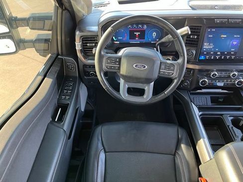 Used 2023 Ford F350 Lariat w/ Lariat Ultimate Package AWD/4WD image 13