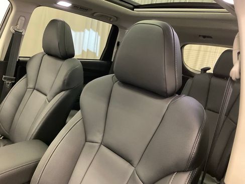 New 2026 Subaru Ascent Limited AWD/4WD image 18