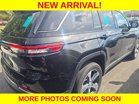 Used 2023 Jeep Grand Cherokee 4WD 4xe w/ Luxury Tech Group II image 5