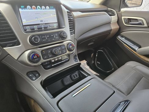 Used 2020 GMC Yukon Denali w/ Denali Ultimate Package AWD/4WD image 20