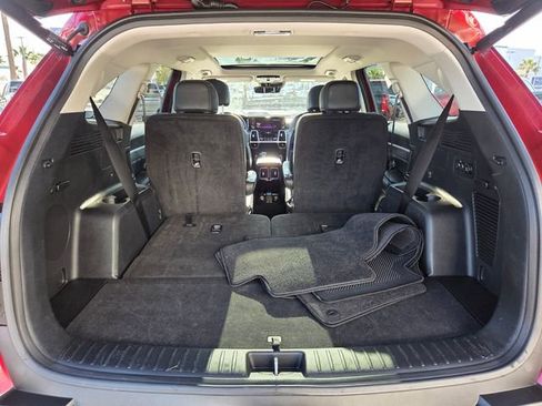 Used 2023 Kia Sorento SX Prestige image 13